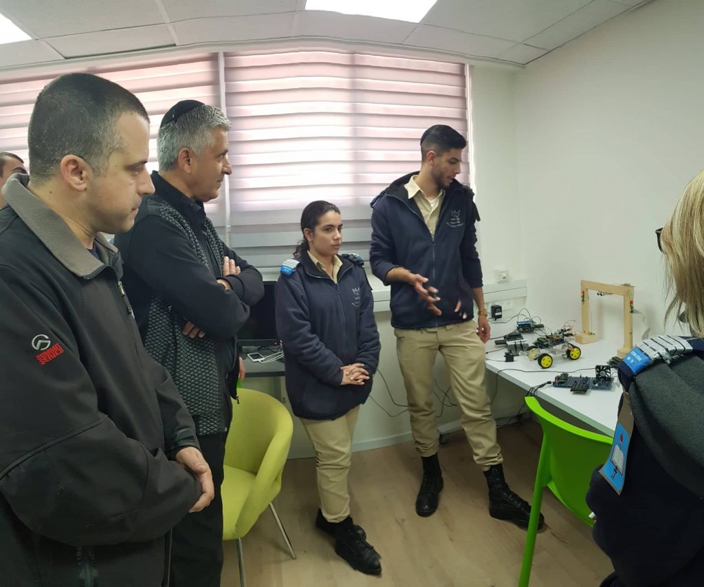 סיור במוסדות חינוך